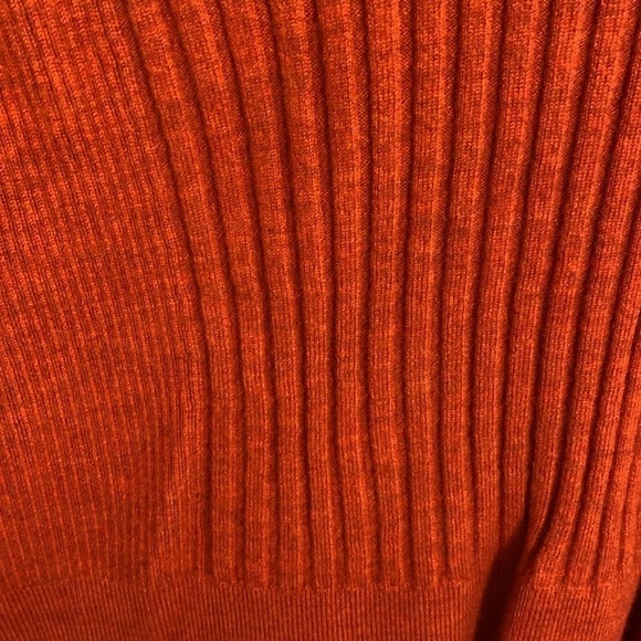Cynthia Rowley 100% Merino Wool Burnt Orange Rib Knit Sweater - Picture 3 of 6